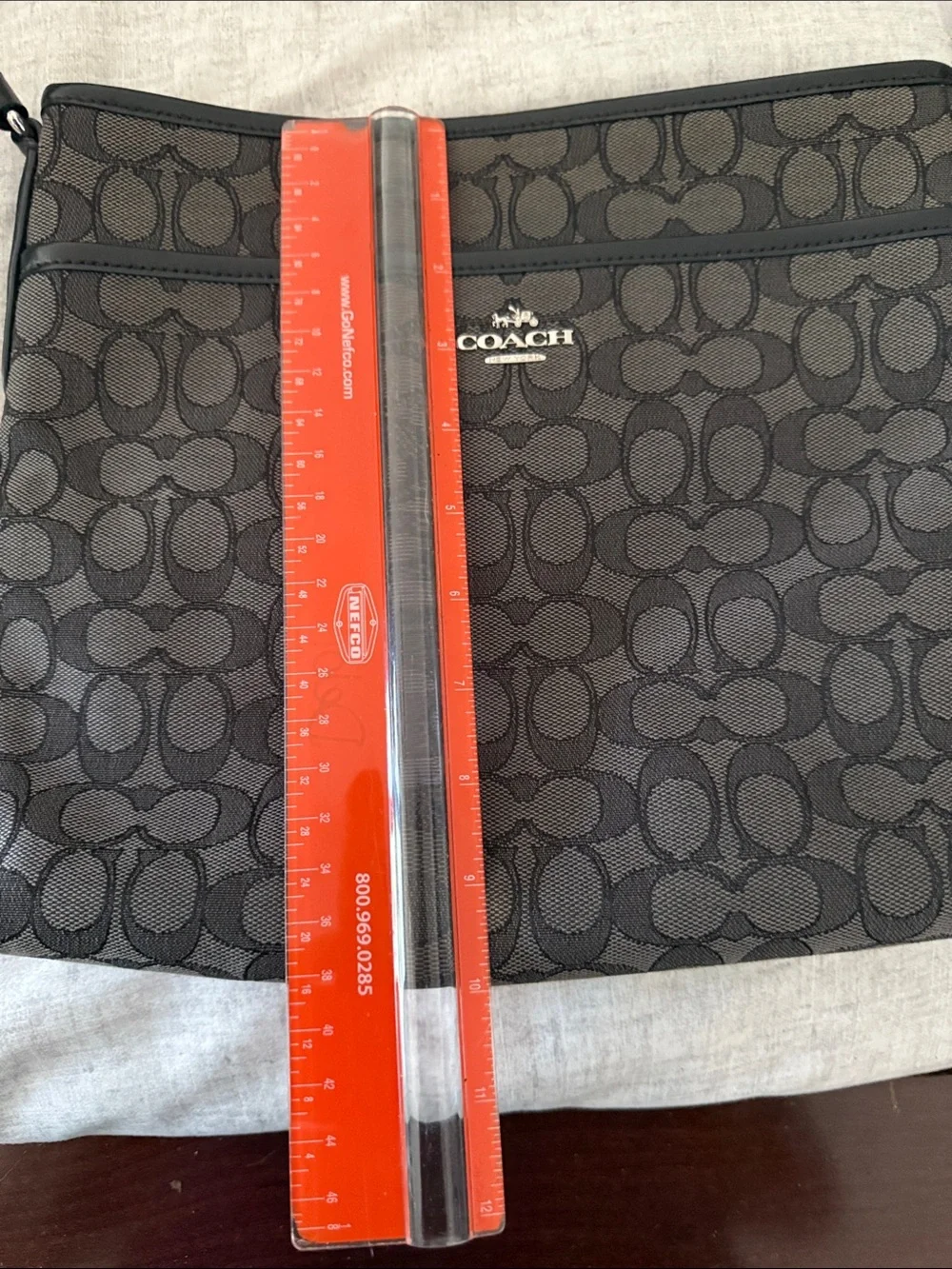 Coach classic messenger